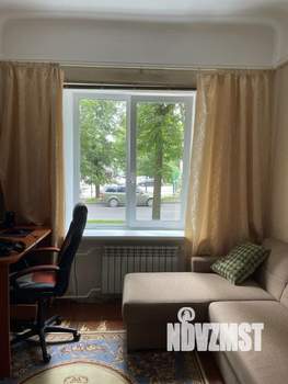 2-к квартира, вторичка, 57м2, 1/4 этаж
