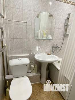 2-к квартира, вторичка, 42м2, 4/5 этаж