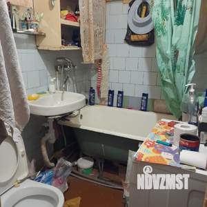 2-к квартира, вторичка, 42м2, 2/5 этаж