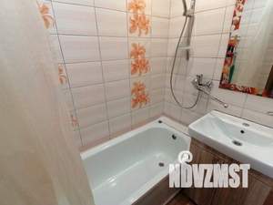 2-к квартира, вторичка, 58м2, 9/9 этаж
