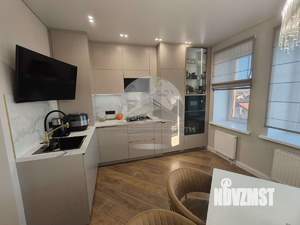 2-к квартира, вторичка, 61м2, 4/5 этаж