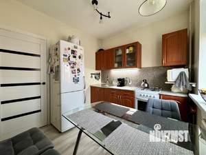 2-к квартира, вторичка, 53м2, 8/10 этаж