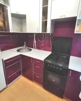 3-к квартира, вторичка, 56м2, 1/2 этаж