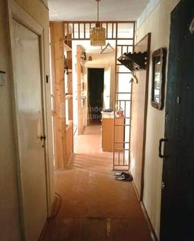 2-к квартира, вторичка, 42м2, 3/5 этаж