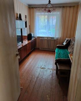 3-к квартира, вторичка, 59м2, 1/4 этаж