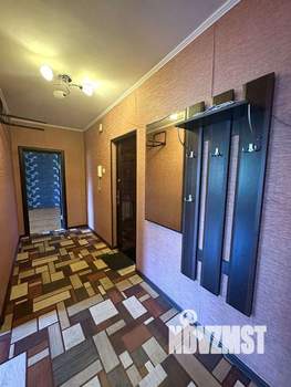 2-к квартира, вторичка, 53м2, 1/9 этаж