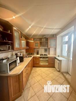 3-к квартира, вторичка, 93м2, 4/5 этаж