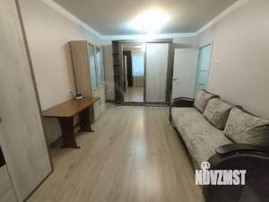 2-к квартира, вторичка, 53м2, 1/9 этаж