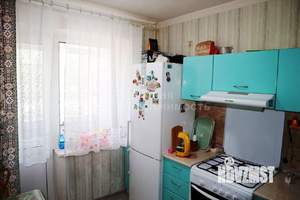 3-к квартира, вторичка, 64м2, 1/9 этаж