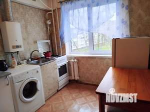 2-к квартира, вторичка, 48м2, 3/5 этаж