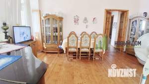 4-к квартира, вторичка, 122м2, 2/3 этаж