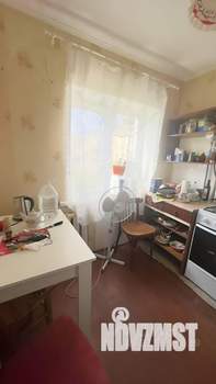 2-к квартира, вторичка, 48м2, 3/5 этаж
