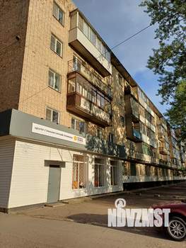 4-к квартира, вторичка, 58м2, 5/5 этаж