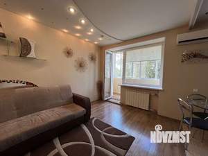 1-к квартира, вторичка, 42м2, 4/4 этаж