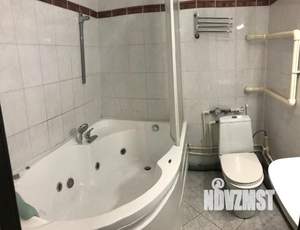 2-к квартира, вторичка, 62м2, 2/10 этаж