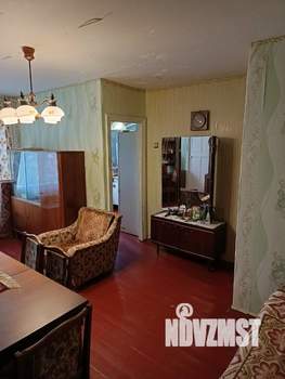 2-к квартира, вторичка, 43м2, 1/4 этаж