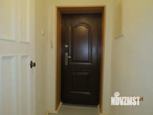 2-к квартира, вторичка, 43м2, 1/4 этаж