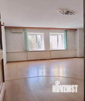 3-к квартира, вторичка, 160м2, 3/5 этаж