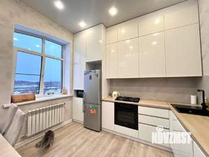 4-к квартира, вторичка, 100м2, 4/4 этаж