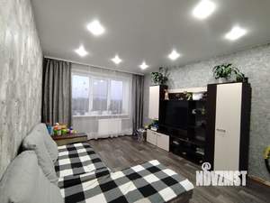 3-к квартира, вторичка, 63м2, 8/9 этаж