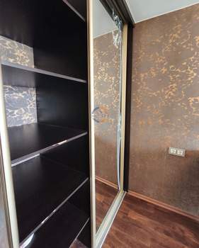 3-к квартира, вторичка, 65м2, 5/5 этаж