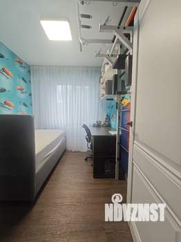 4-к квартира, вторичка, 61м2, 5/5 этаж