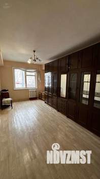 2-к квартира, вторичка, 42м2, 1/5 этаж