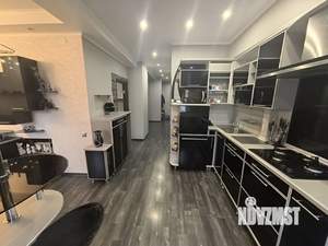 3-к квартира, вторичка, 74м2, 3/3 этаж