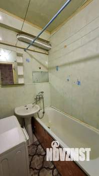 2-к квартира, вторичка, 42м2, 1/5 этаж
