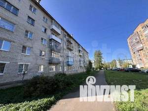 2-к квартира, вторичка, 42м2, 1/5 этаж