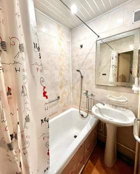 2-к квартира, вторичка, 46м2, 4/5 этаж