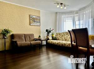 2-к квартира, вторичка, 83м2, 3/3 этаж