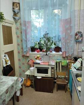 4-к квартира, вторичка, 89м2, 1/4 этаж