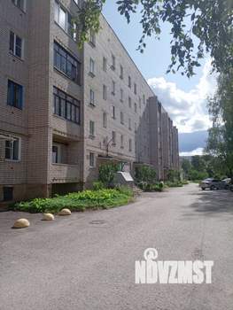 2-к квартира, вторичка, 53м2, 1/5 этаж