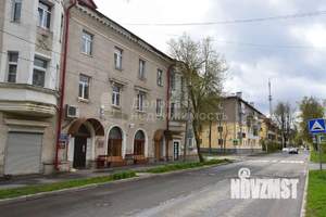 2-к квартира, вторичка, 65м2, 3/3 этаж