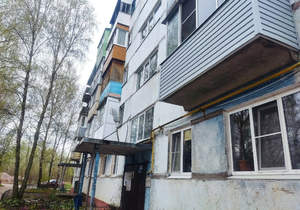 2-к квартира, вторичка, 37м2, 1/5 этаж