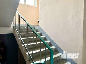 3-к квартира, вторичка, 64м2, 1/9 этаж