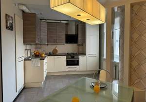 4-к квартира, вторичка, 138м2, 4/4 этаж