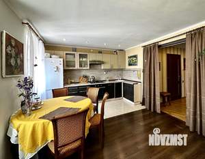 2-к квартира, вторичка, 83м2, 3/3 этаж
