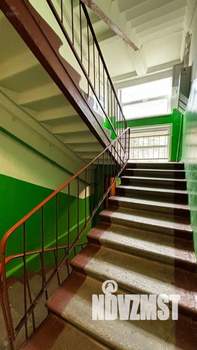 2-к квартира, вторичка, 42м2, 1/5 этаж