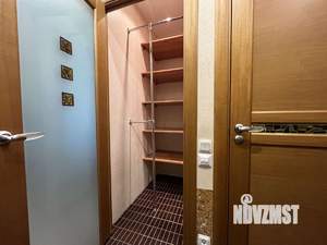 1-к квартира, вторичка, 42м2, 4/4 этаж