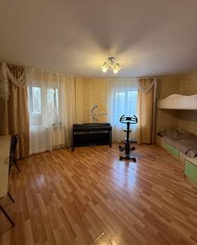 4-к квартира, вторичка, 126м2, 2/10 этаж