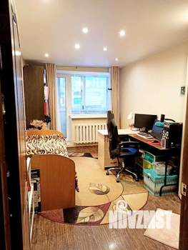 3-к квартира, вторичка, 54м2, 2/4 этаж