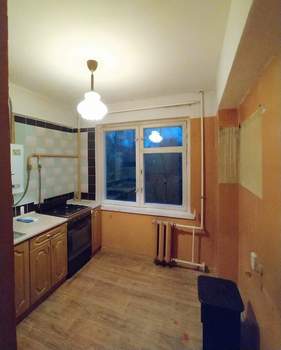 2-к квартира, вторичка, 42м2, 3/5 этаж