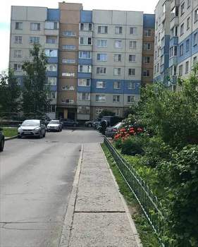 3-к квартира, вторичка, 64м2, 1/9 этаж