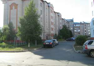 2-к квартира, вторичка, 60м2, 1/6 этаж