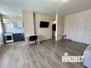 2-к квартира, вторичка, 42м2, 1/4 этаж