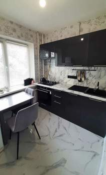 2-к квартира, вторичка, 46м2, 1/5 этаж