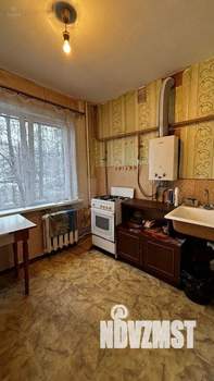 2-к квартира, вторичка, 42м2, 1/5 этаж