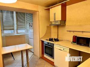 3-к квартира, вторичка, 85м2, 2/5 этаж